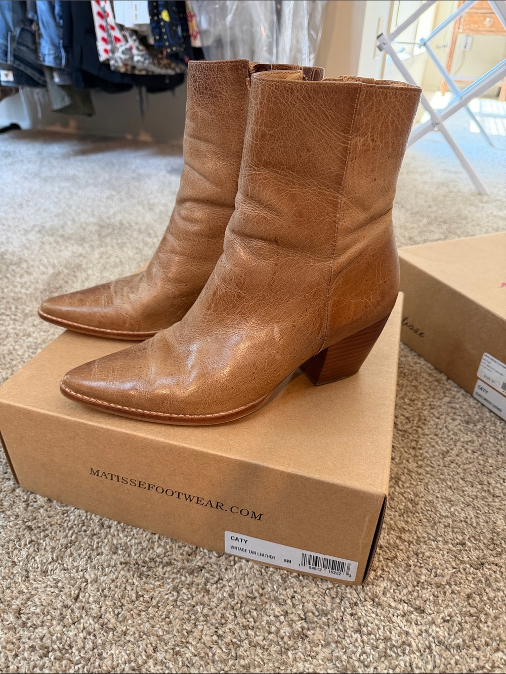 Matisse Tan Pointed-Toe Leather Western Booties